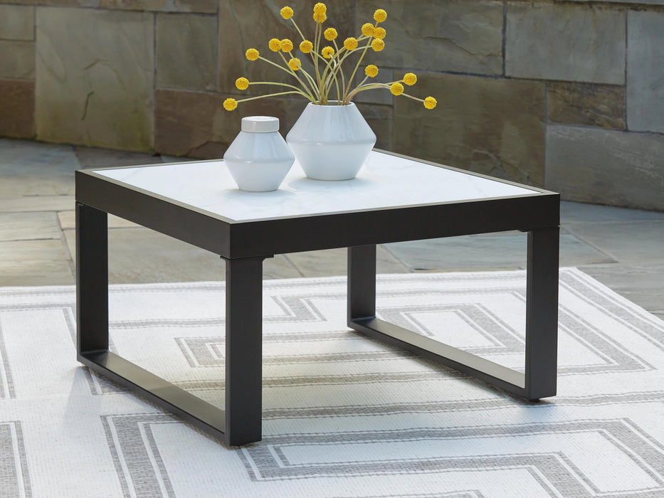 Beachloft Outdoor Seating Set