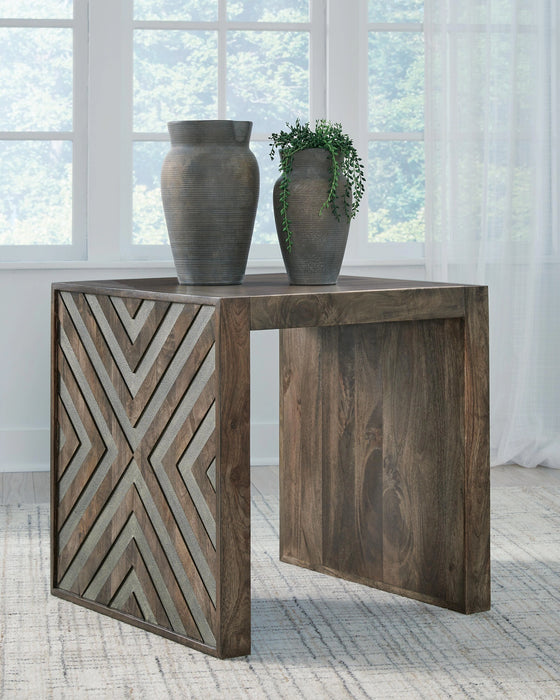 Dreggan End Table