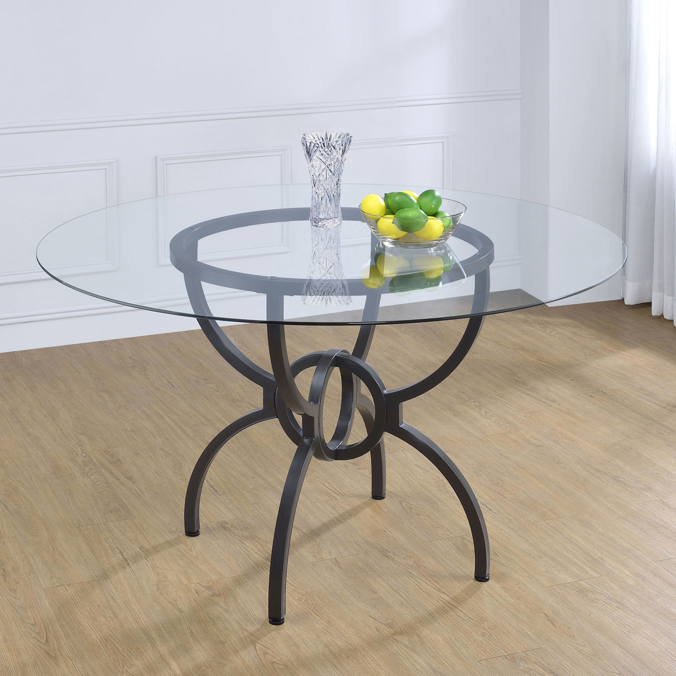 Aviano Collection