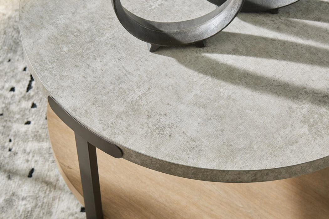 Darthurst Table (Set of 3)