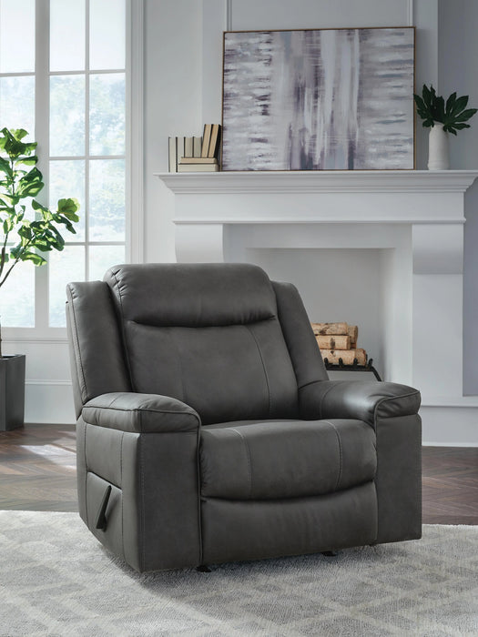 Status Check Recliner