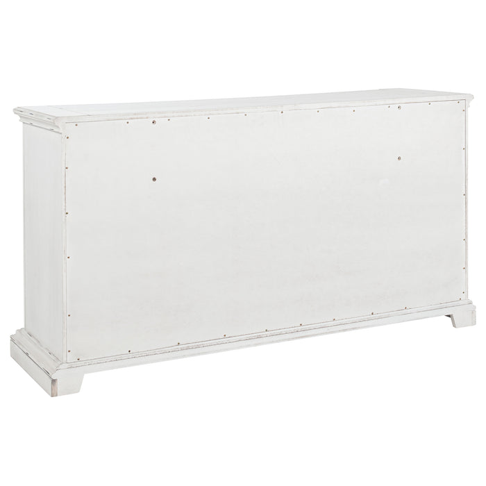 McKinney Bedroom Set