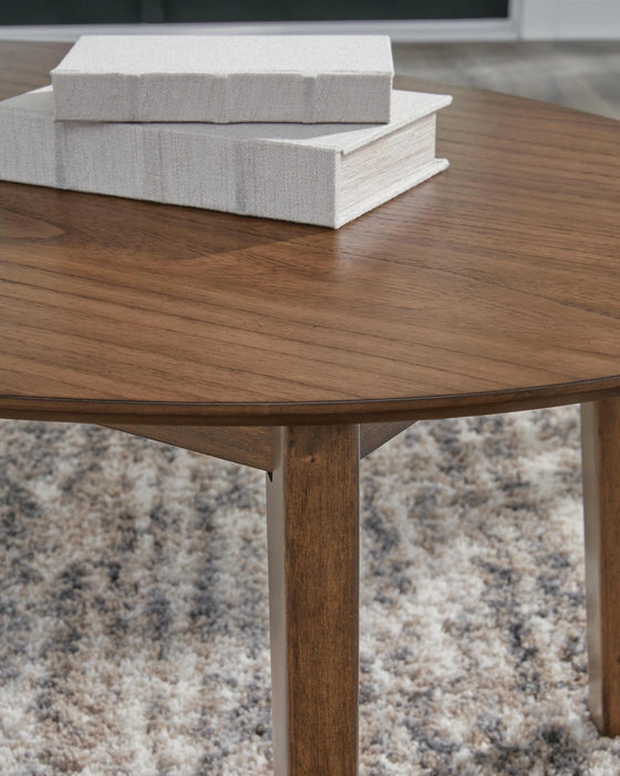 Gordonay Table (Set of 3)