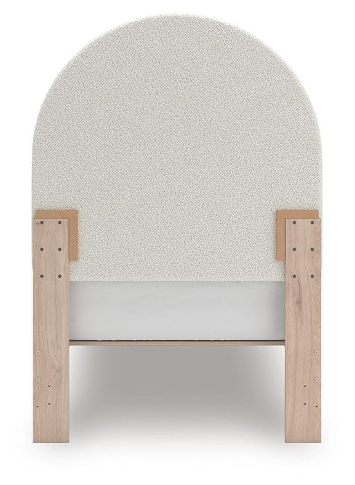 Arloster Upholstered Bed