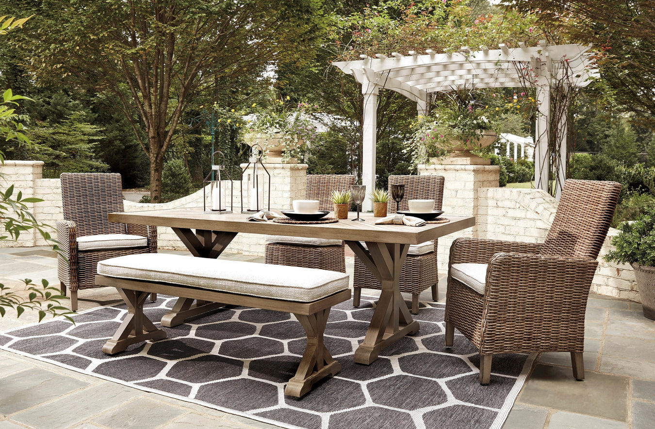 Outdoor Seating